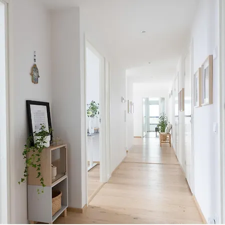 Luxury Penthouse With Stunning Sea Views & Private Sauna Apartmán *