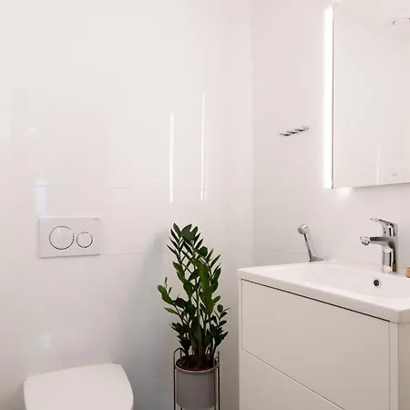 Luxury Penthouse With Stunning Sea Views & Private Sauna