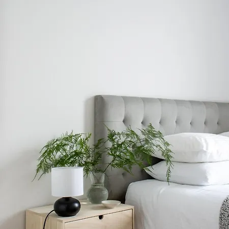 Luxury Penthouse With Stunning Sea Views & Private Sauna Apartmán *